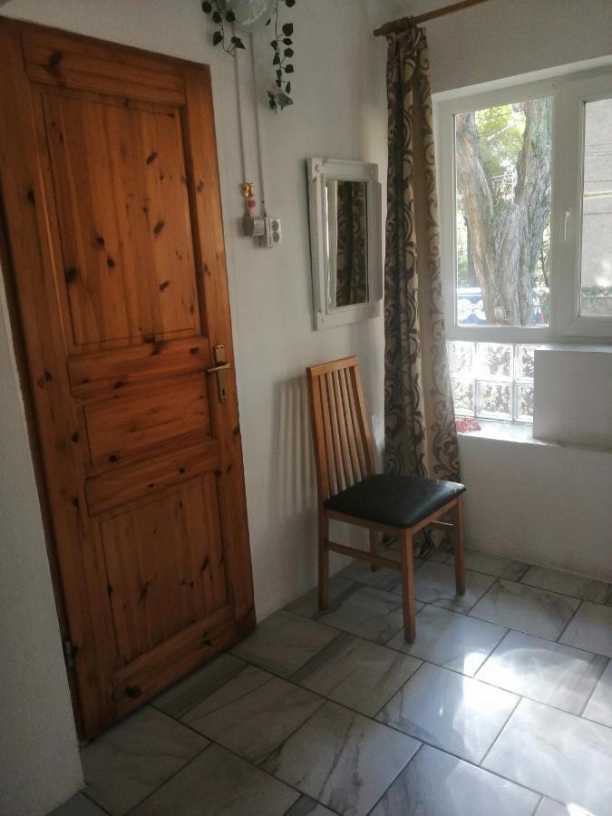 Moss'S Economy Apartment Timişoara Exterior foto